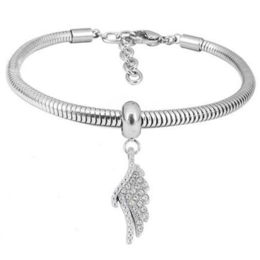 Bracelet with wing charm