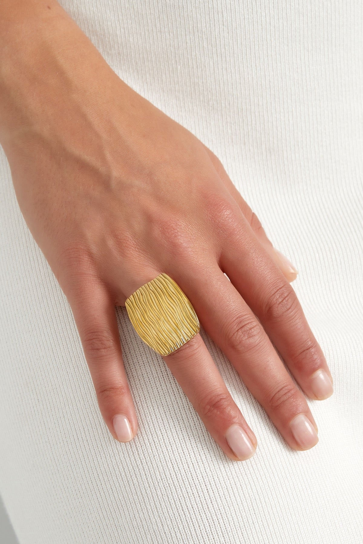 Structure square ring