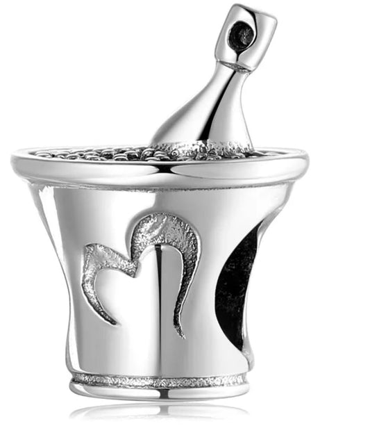 Champagne charm
