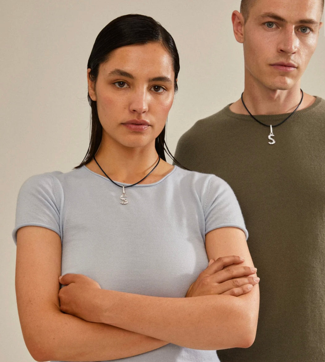 Charm pendant letter S