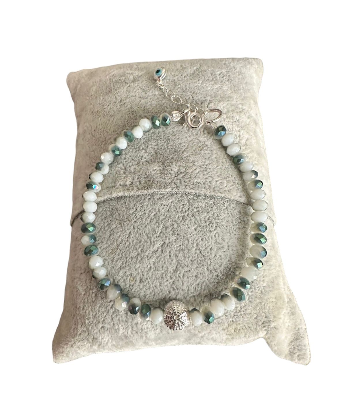 White/green crystals bracelet