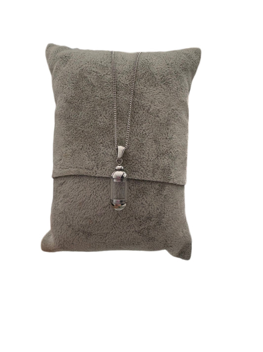 Personalized Keepsake Pendant – A Piece of Your Heart, Wherever You Go