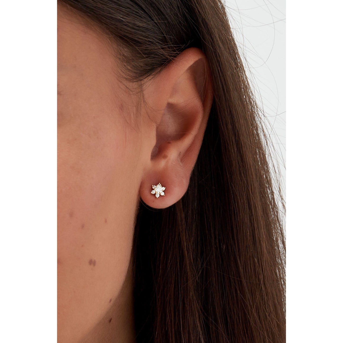 Ear studs star stone